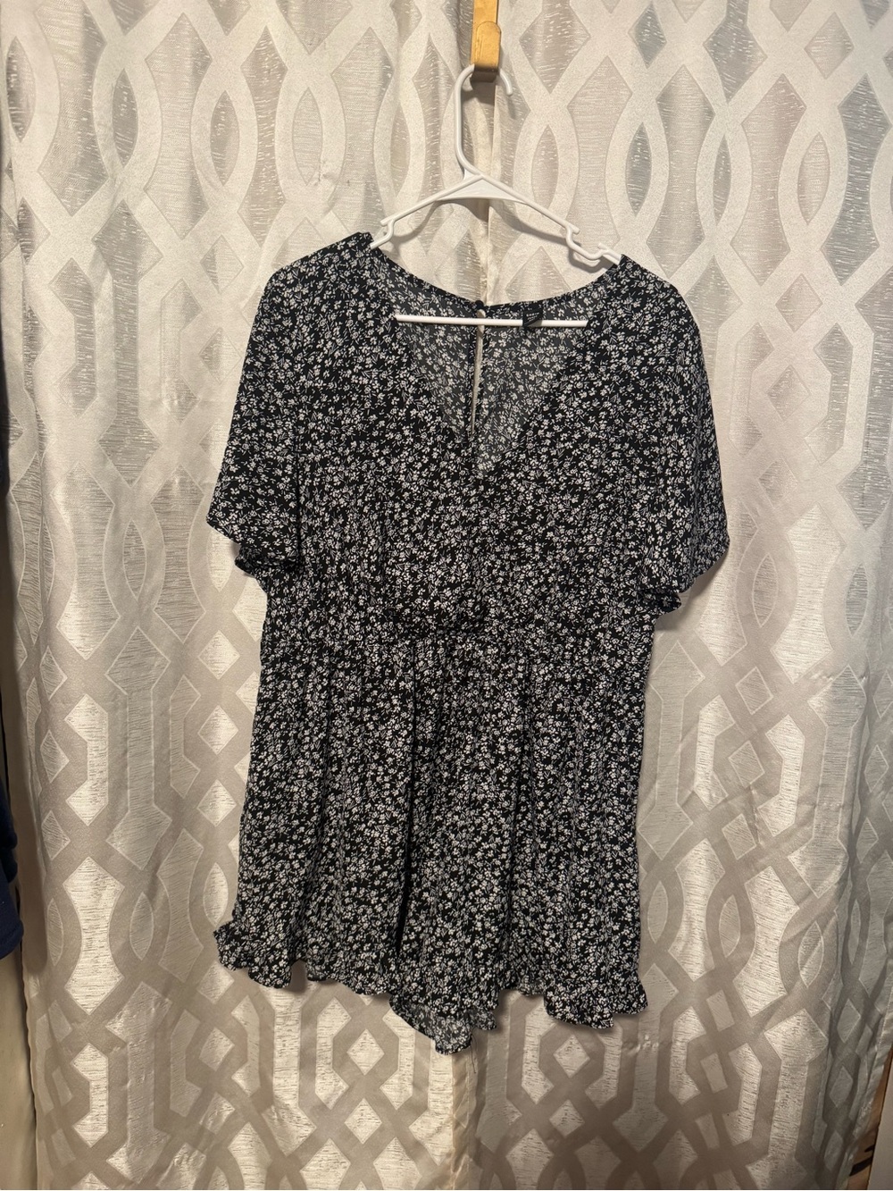 SHEIN Curve floral romper